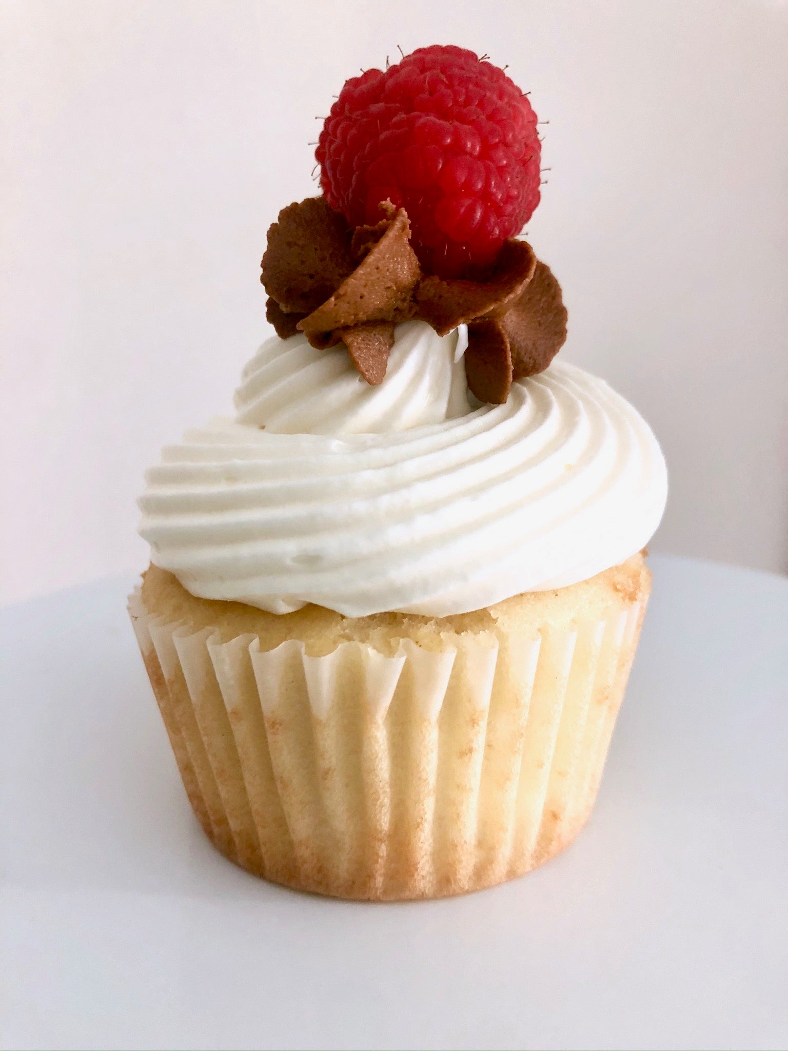White Chocolate Raspberry - Mcks' Cupcakes in South Florida